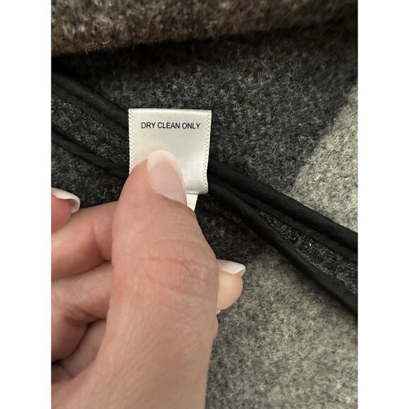 Banana Republic Wool Blend Toggle Coat Women’s Medium Gray Cross Zipper - Picture 2 of 8